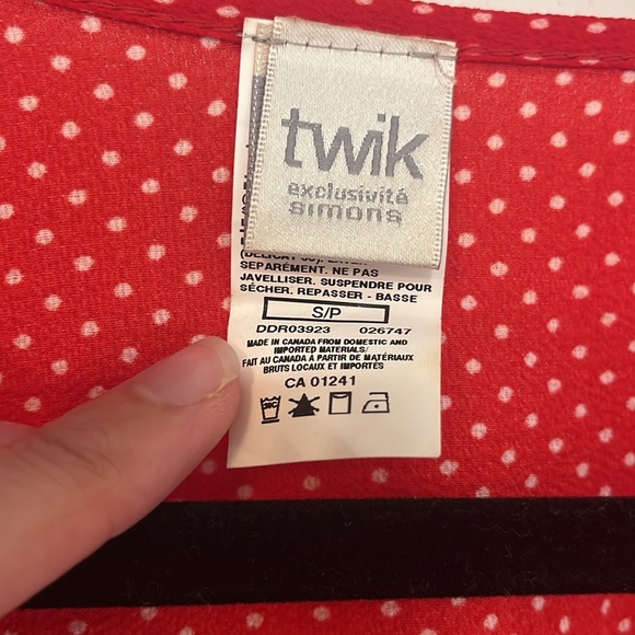 Wrap around dress - Picture 2 of 3